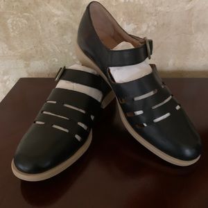 Born back cut out leather Mary Janes